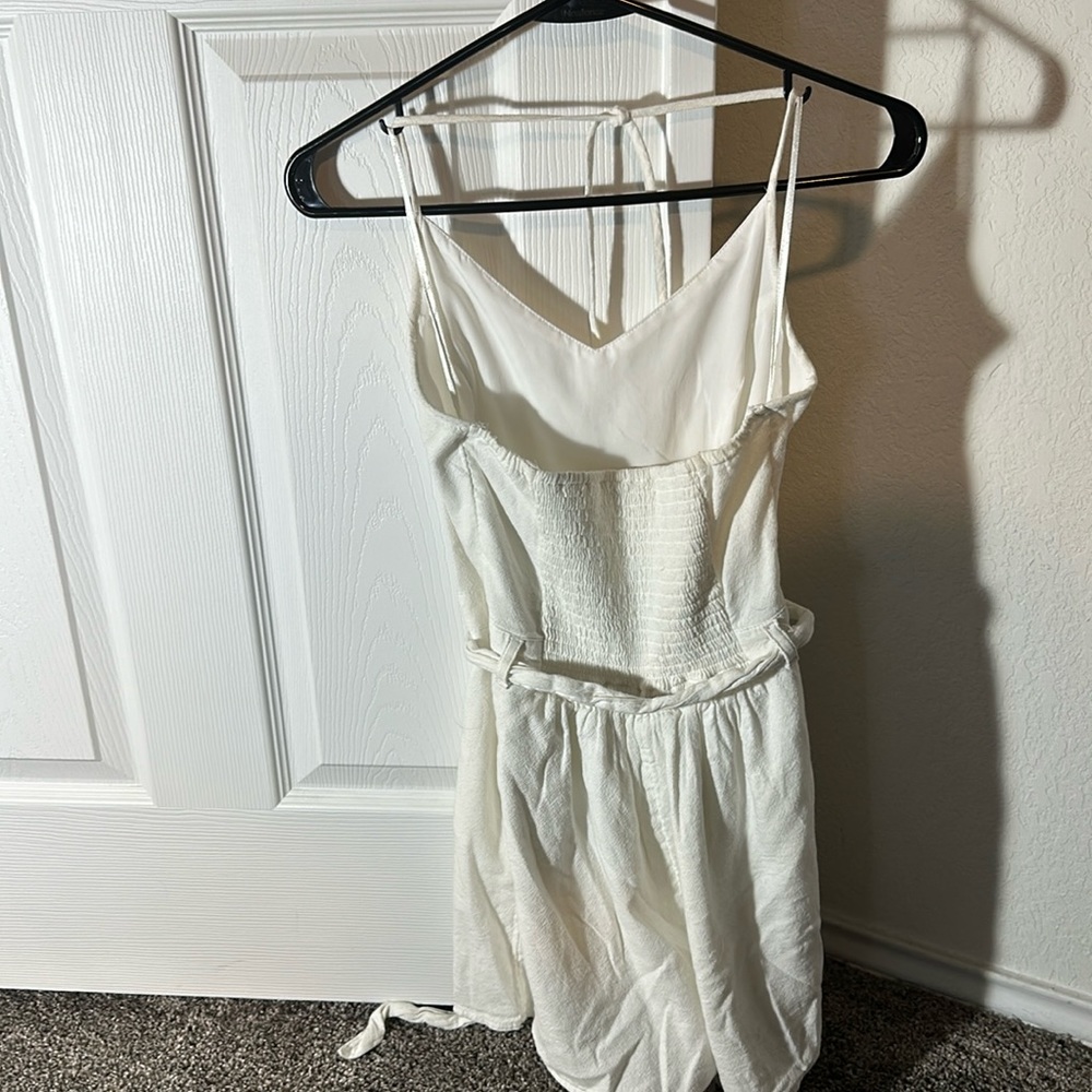 Hollister Tie-back Linen Romper
